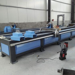 ��ά�ܲ��и�