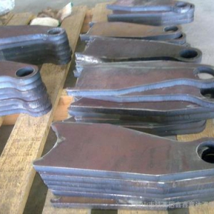 �����и���